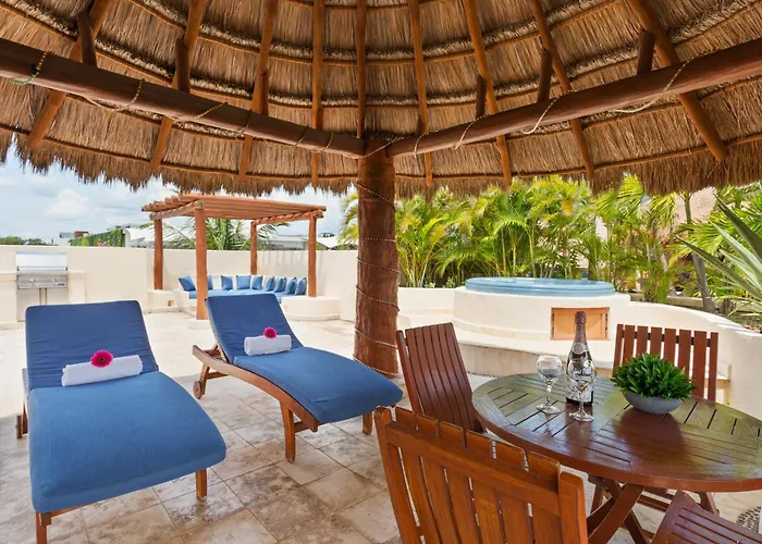 Hotel Porto Playa And Club 4*
