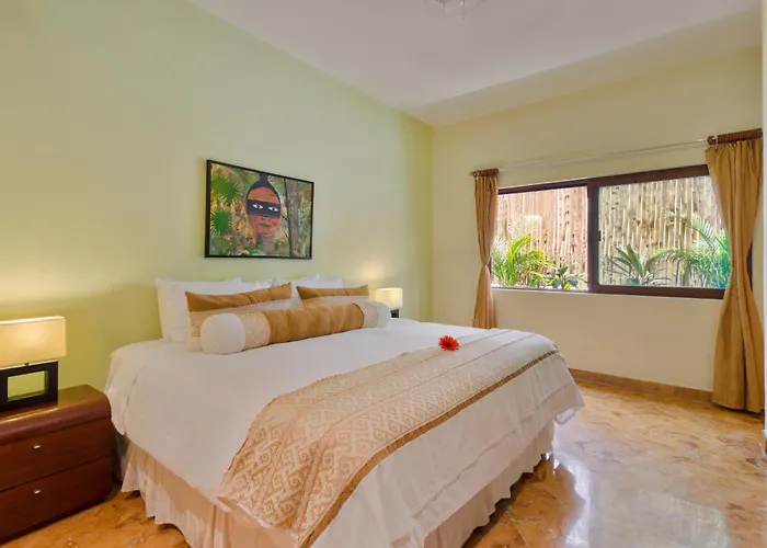 Hotel Porto Playa And Club 4*
