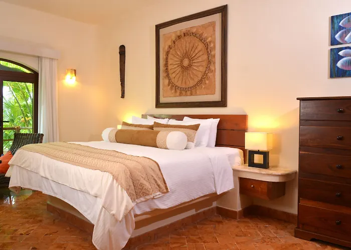 Hotel Porto Playa And Club 4*